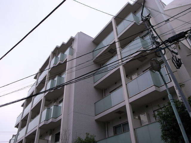 白金イースト