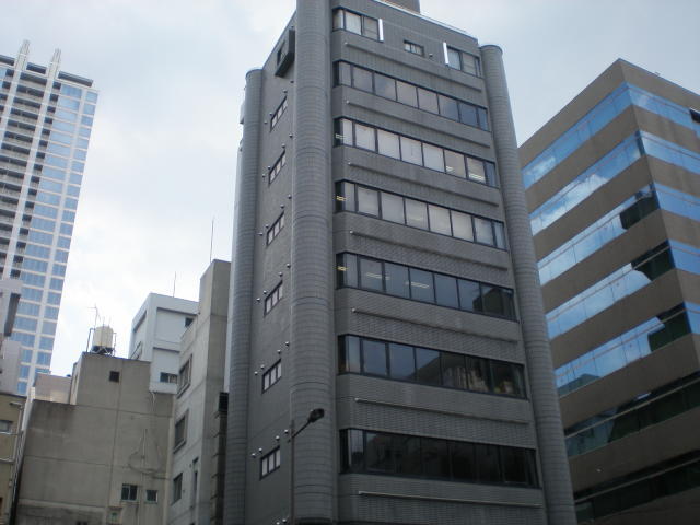 クレイン末広