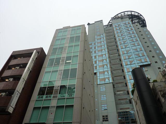 ホワイト赤坂