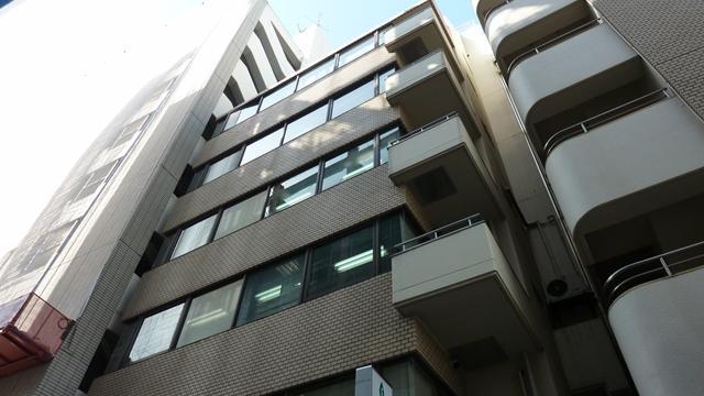 ＧＩＮＺＡ　ＥＡＳＴ　ＳＱＵＡＲＥ