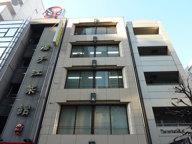 信ビルディング