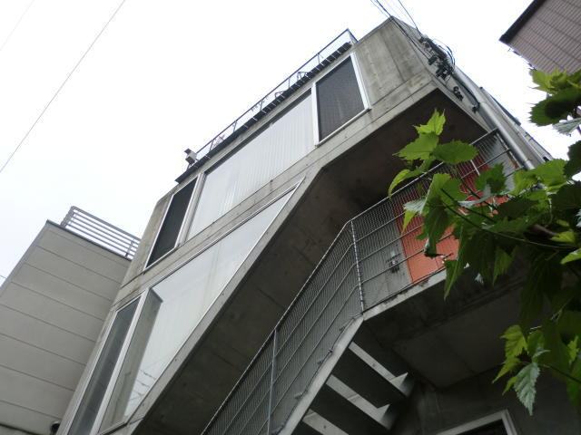 rainbow bldg（レインボービル）