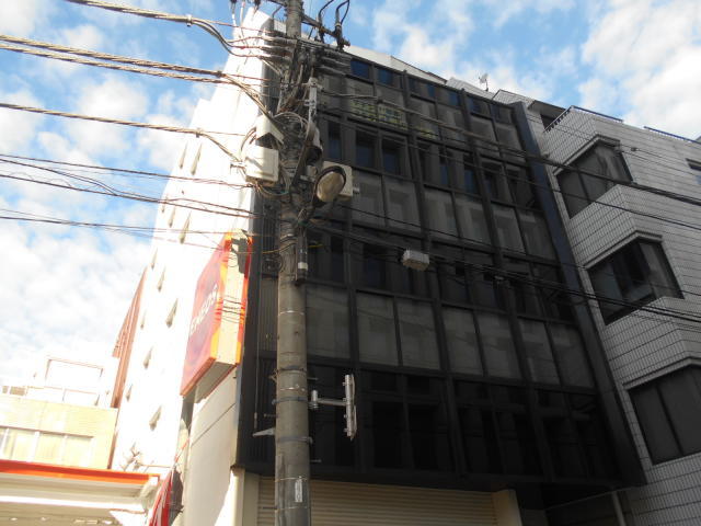 鎌形ビル