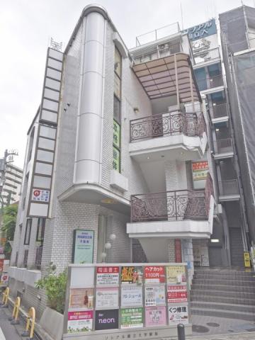 ソシアル都立大学駅前