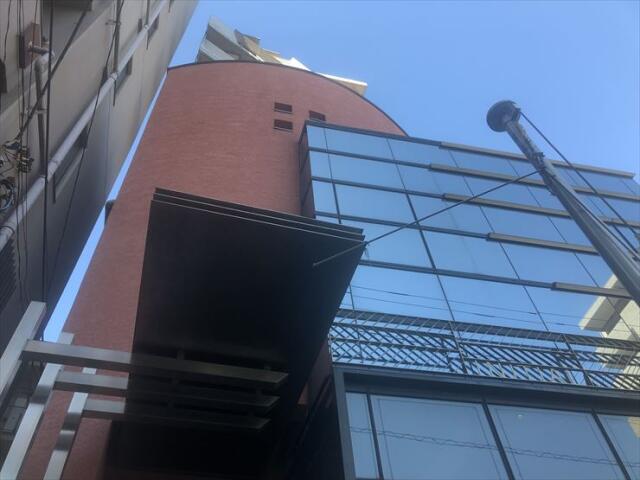 ナチュラルスクエアビル