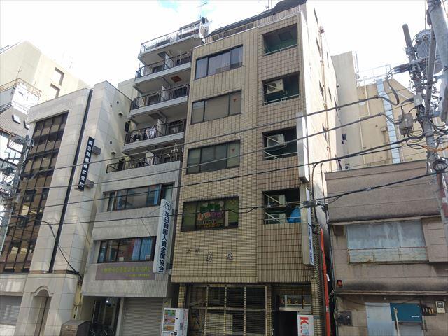 萬屋ビル