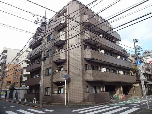 Ｒａｊａｈ　Ｃｏｕｒｔ