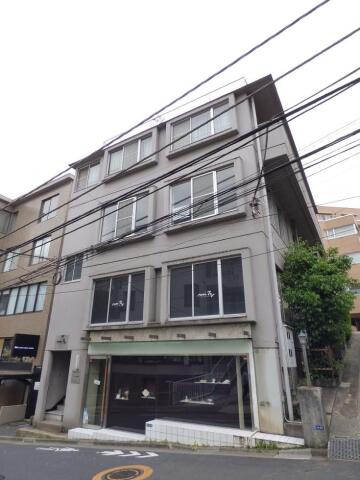 金子ビル（南青山）