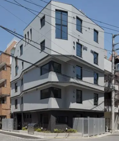 ＬＥＧＡＬＡＮＤ早稲⽥鶴巻町